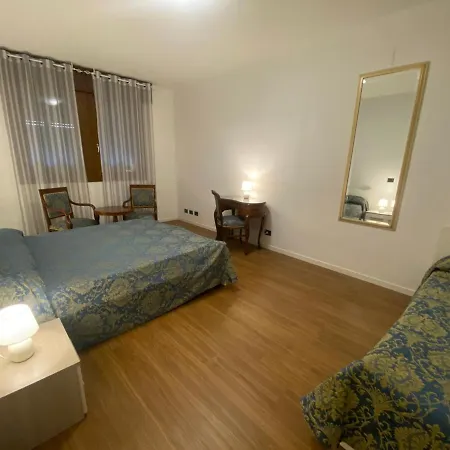Sant'alvise Holiday Locazione Turistica Homestay *